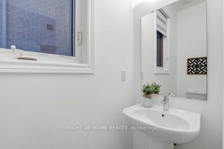 Photo 20 at 1366 Farmstead Drive, FO Ford, Milton