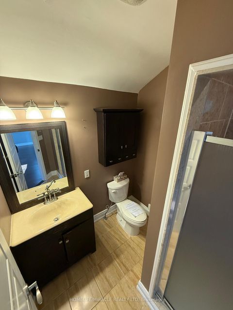 Photo 26 at 10 Yorkton Boulevard, Angus Glen, Markham