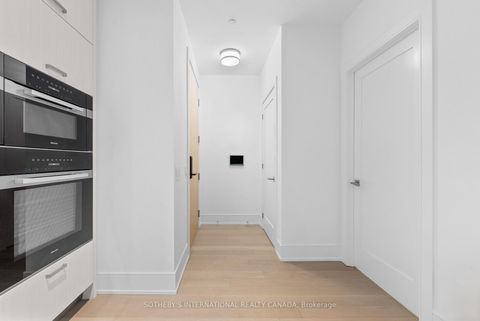 Photo 17 at 932 - 155 Merchants' Wharf, Waterfront Communities C8, Toronto