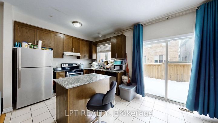 Photo 4 at 162 Agava Street, Northwest Brampton, Brampton