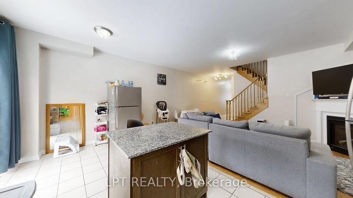 Photo 5 at 162 Agava Street, Northwest Brampton, Brampton