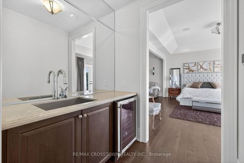 Photo 27 at 10 Annsleywood Court, Kleinburg, Vaughan