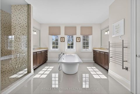 Photo 28 at 10 Annsleywood Court, Kleinburg, Vaughan