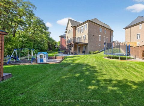 Photo 45 at 10 Annsleywood Court, Kleinburg, Vaughan