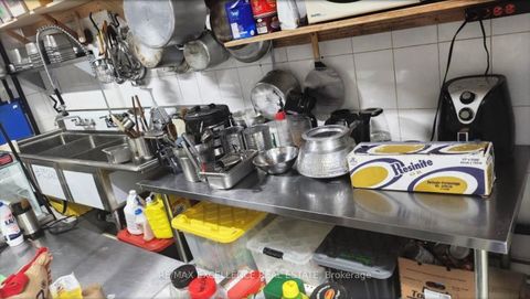 Photo 8 at 5 - 1375 Danforth Road, Eglinton East, Toronto