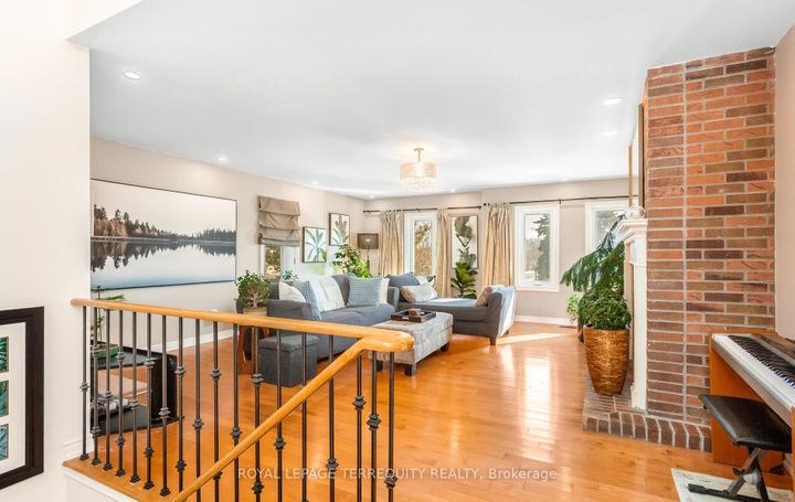 Photo 15 at 5596 Haddon Hall Road, Central Erin Mills, Mississauga