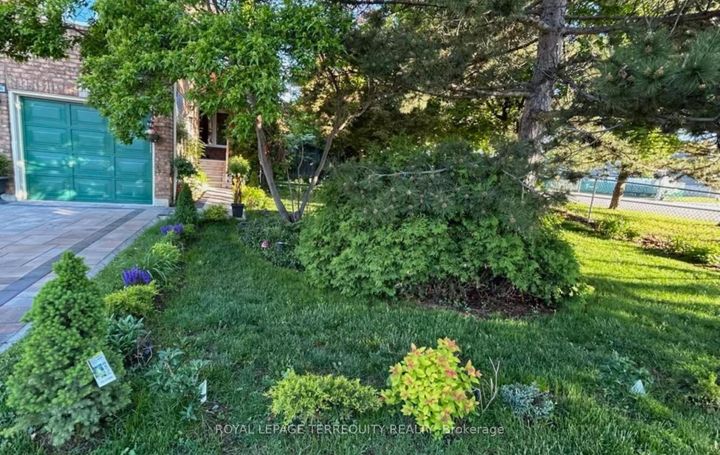 Photo 44 at 5596 Haddon Hall Road, Central Erin Mills, Mississauga