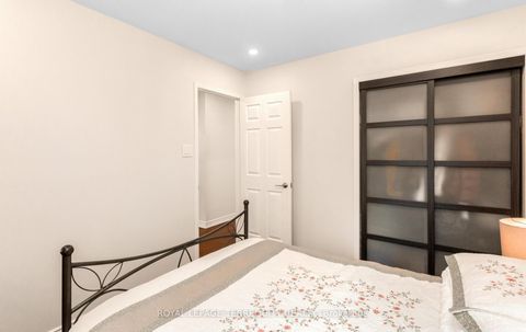 Photo 25 at 5596 Haddon Hall Road, Central Erin Mills, Mississauga