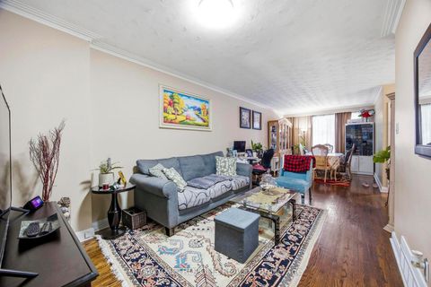 Photo 8 at 11 Rambler Place, Jane Heights, Toronto