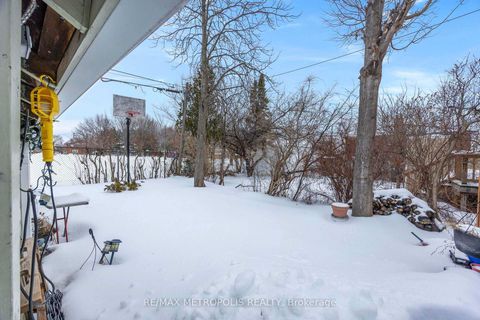 Photo 37 at 11 Rambler Place, Jane Heights, Toronto