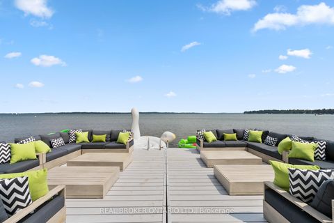 Photo 3 at 943 Barry Avenue, Rural Innisfil, Innisfil