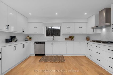 Photo 11 at 943 Barry Avenue, Rural Innisfil, Innisfil