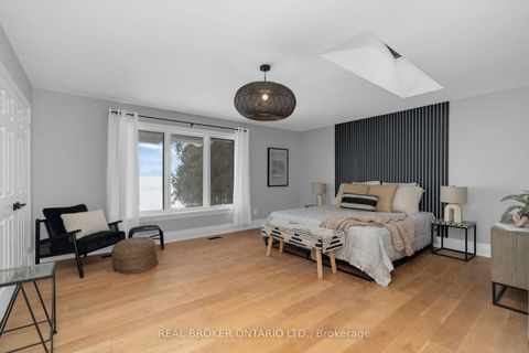 Photo 15 at 943 Barry Avenue, Rural Innisfil, Innisfil