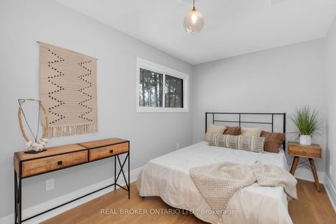 Photo 22 at 943 Barry Avenue, Rural Innisfil, Innisfil