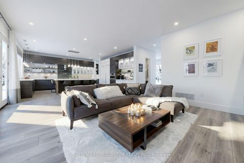 Photo 9 at 700 Hillcrest Road, West Shore, Pickering