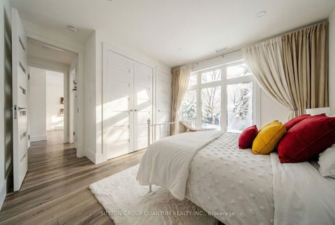 Photo 24 at 700 Hillcrest Road, West Shore, Pickering