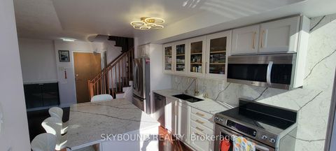 Photo 3 at 919 - 1040 The Queensway, City Centre West, Toronto