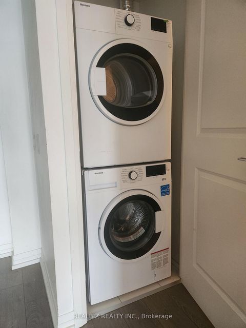 Photo 11 at 2401 - 251 Jarvis Street, Moss Park, Toronto