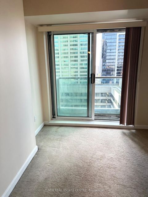 Photo 12 at 2116 - 8 Park Road, Moore Park, Toronto