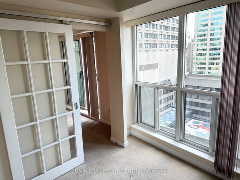 Photo 16 at 2116 - 8 Park Road, Moore Park, Toronto