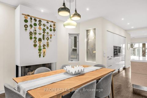 Photo 8 at 270 Euclid Avenue, Bellwoods, Toronto