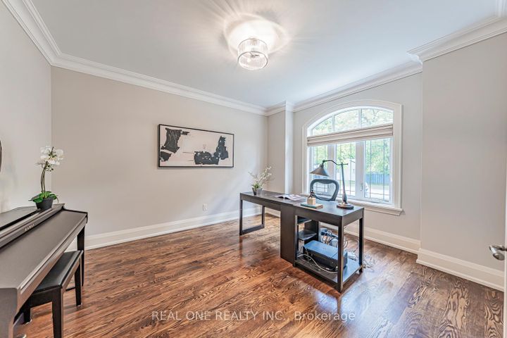 Photo 12 at 2095 Springfield Road, Sheridan, Mississauga