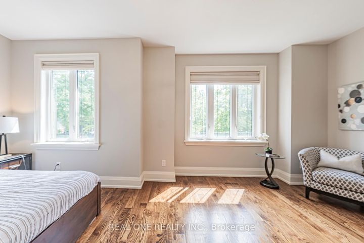 Photo 24 at 2095 Springfield Road, Sheridan, Mississauga