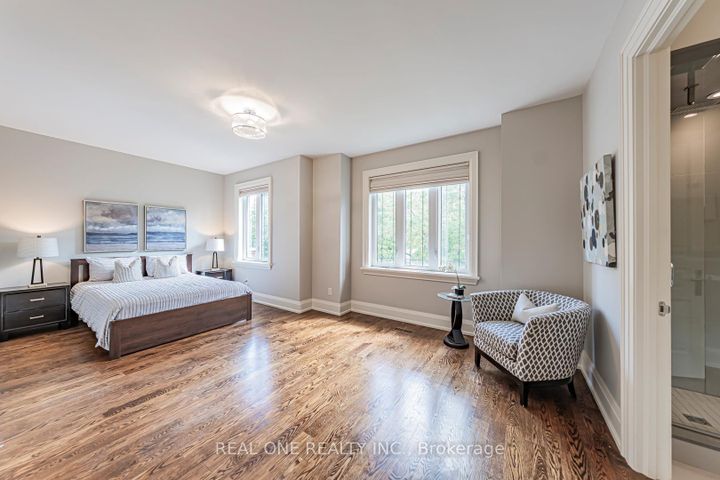 Photo 25 at 2095 Springfield Road, Sheridan, Mississauga