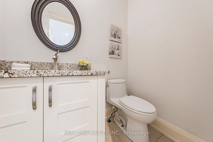 Photo 29 at 2095 Springfield Road, Sheridan, Mississauga