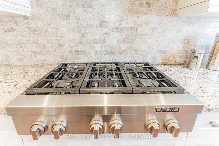 Photo 40 at 2095 Springfield Road, Sheridan, Mississauga