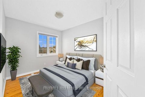 Photo 20 at 20 Toulouse Court, Cornell, Markham