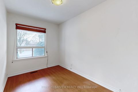 Photo 24 at 22 Marowyne Drive, Don Valley Village, Toronto