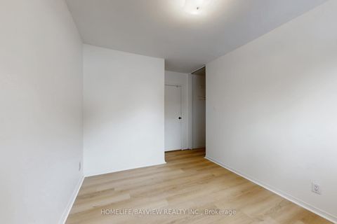 Photo 31 at 22 Marowyne Drive, Don Valley Village, Toronto