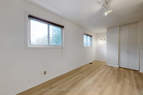 Photo 35 at 22 Marowyne Drive, Don Valley Village, Toronto