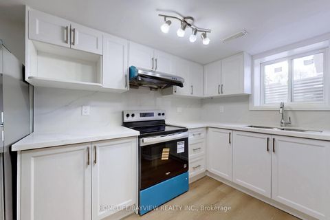 Photo 42 at 22 Marowyne Drive, Don Valley Village, Toronto