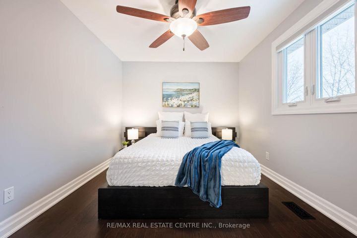 Photo 15 at 35 Treleaven Drive, Brampton South, Brampton