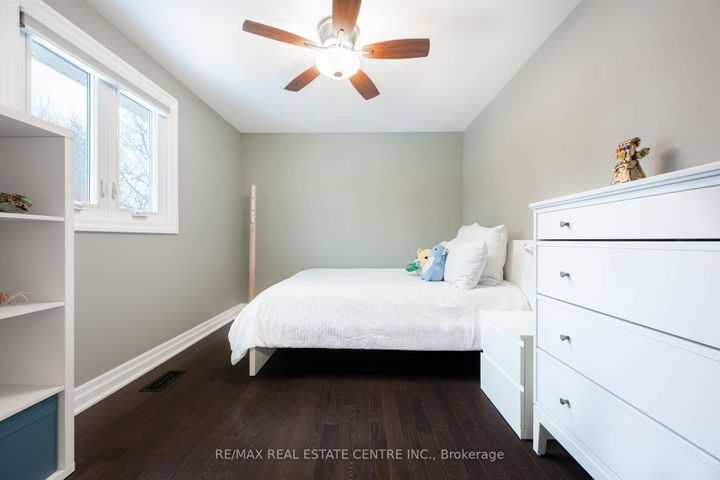 Photo 18 at 35 Treleaven Drive, Brampton South, Brampton