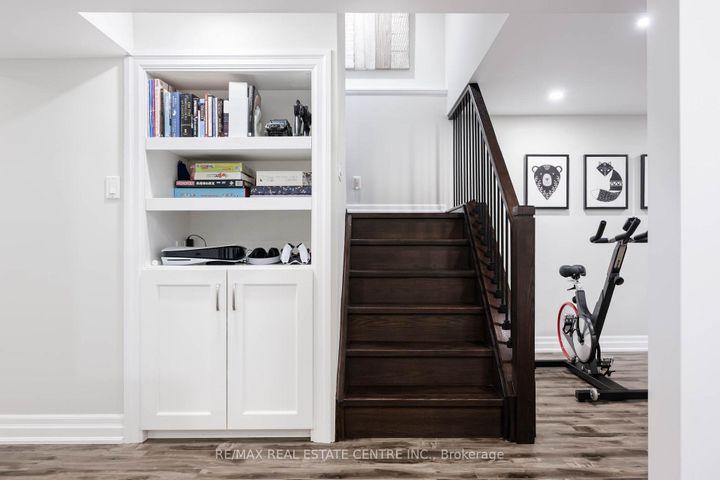 Photo 25 at 35 Treleaven Drive, Brampton South, Brampton