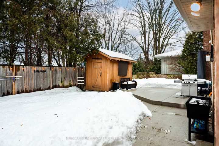 Photo 40 at 35 Treleaven Drive, Brampton South, Brampton