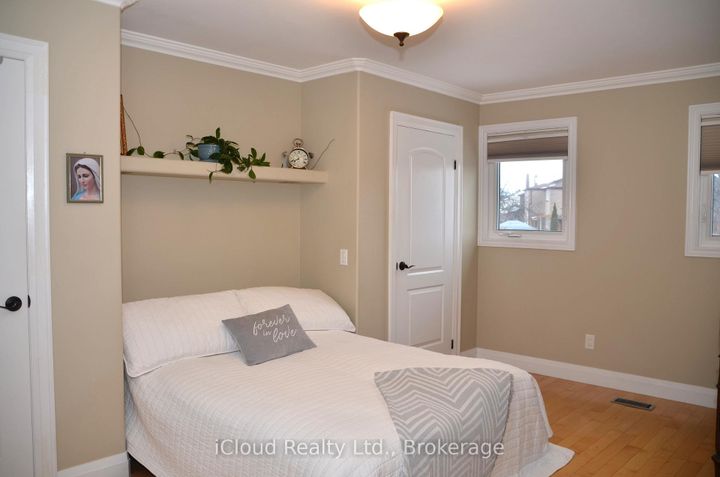 Photo 17 at 6539 Tripoli Terrace, Meadowvale, Mississauga