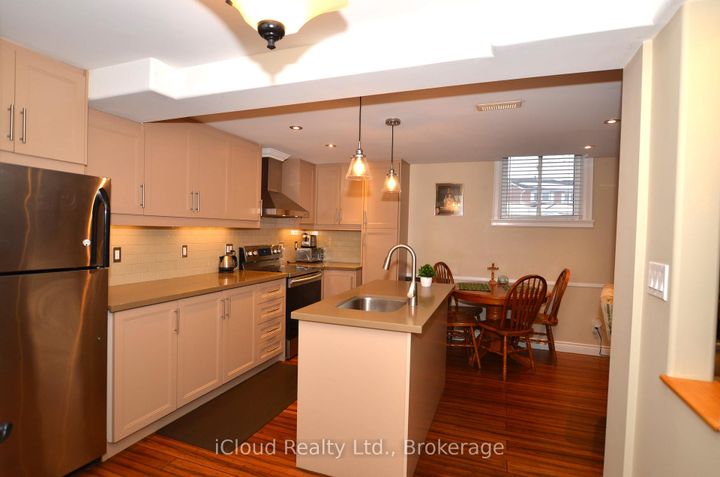 Photo 26 at 6539 Tripoli Terrace, Meadowvale, Mississauga