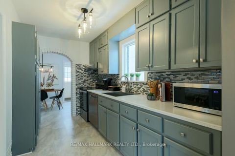 Photo 4 at 28 Lynn Road, Cliffside, Toronto