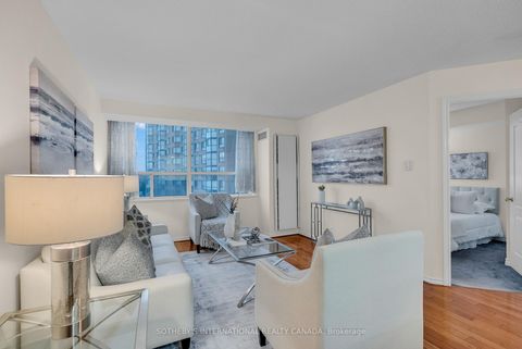 Photo 2 at 610 - 265 Ridley Boulevard, Nortown, Toronto