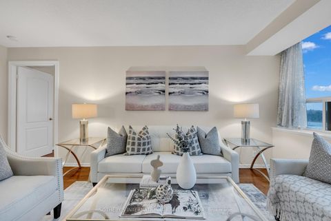 Photo 3 at 610 - 265 Ridley Boulevard, Nortown, Toronto