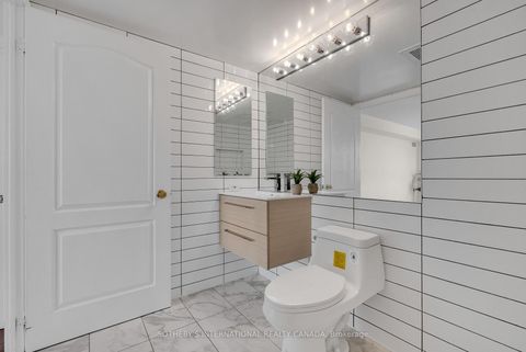 Photo 16 at 610 - 265 Ridley Boulevard, Nortown, Toronto