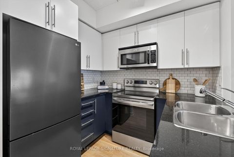 Photo 12 at 213 - 1100 Lansdowne Avenue, Junction, Toronto