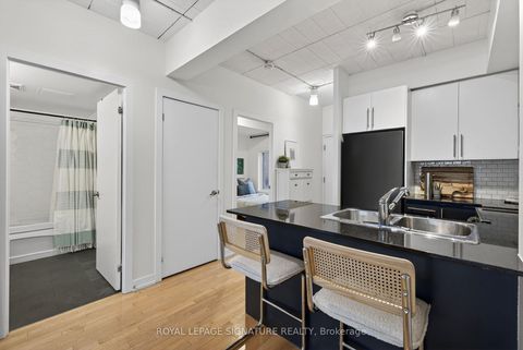 Photo 15 at 213 - 1100 Lansdowne Avenue, Junction, Toronto