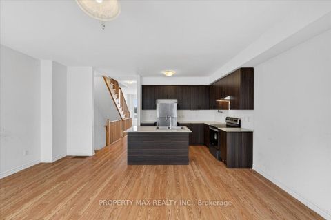 Photo 11 at 775 Chinook Path, Donevan, Oshawa