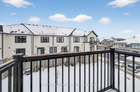 Photo 38 at 775 Chinook Path, Donevan, Oshawa