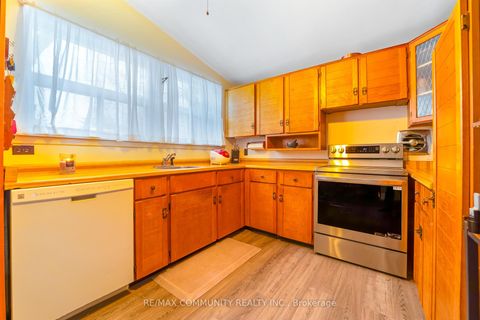 Photo 12 at 15 Ben Stanton Boulevard, Woburn, Toronto